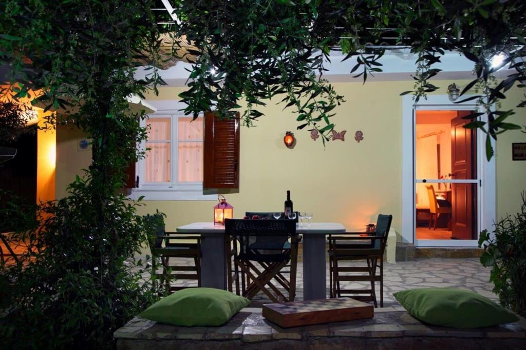 Anthia Private Studio A Breath Away From Beaches Áyios Nikítas Eksteriør billede